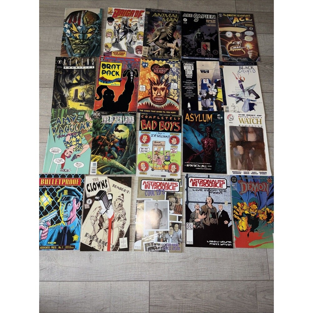 VTG Starter Set Lot of 20 #1 Issue Comics Mixed Aliens Brigade Black Lamb Demon